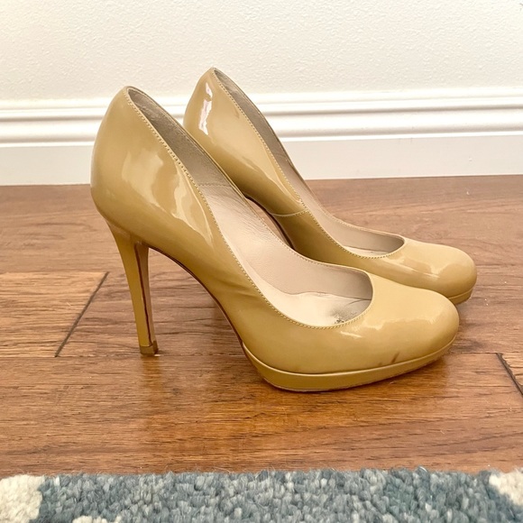 L.K. BENNETT ‘Sledge’ Pump, COLOR Taupe, woman 6.5US/37EU - Picture 3 of 8